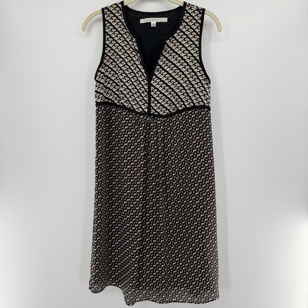 Max Studio Black and Cream Patterned Midi Dress